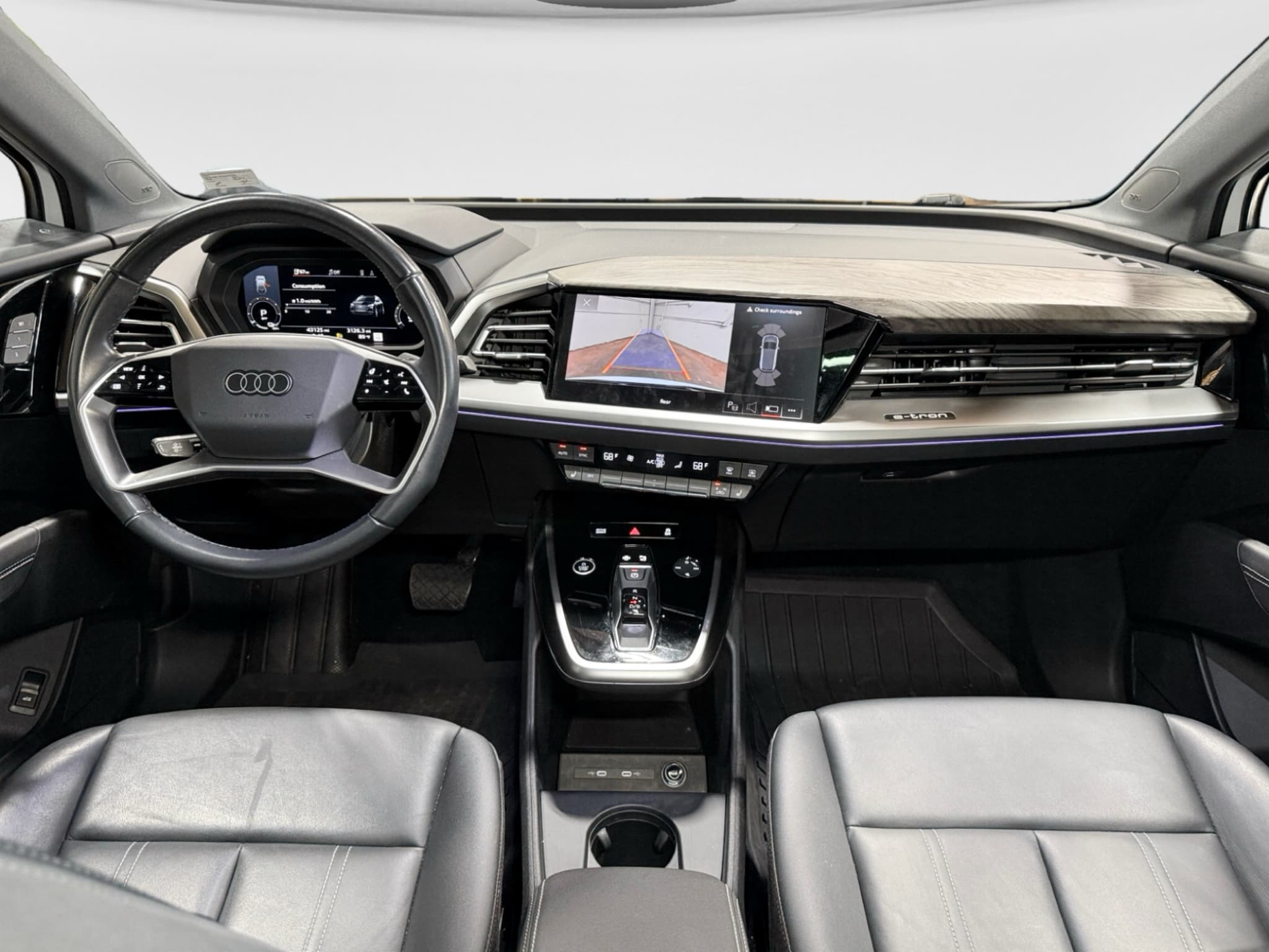 2023 Audi Q4 e-tron view 17