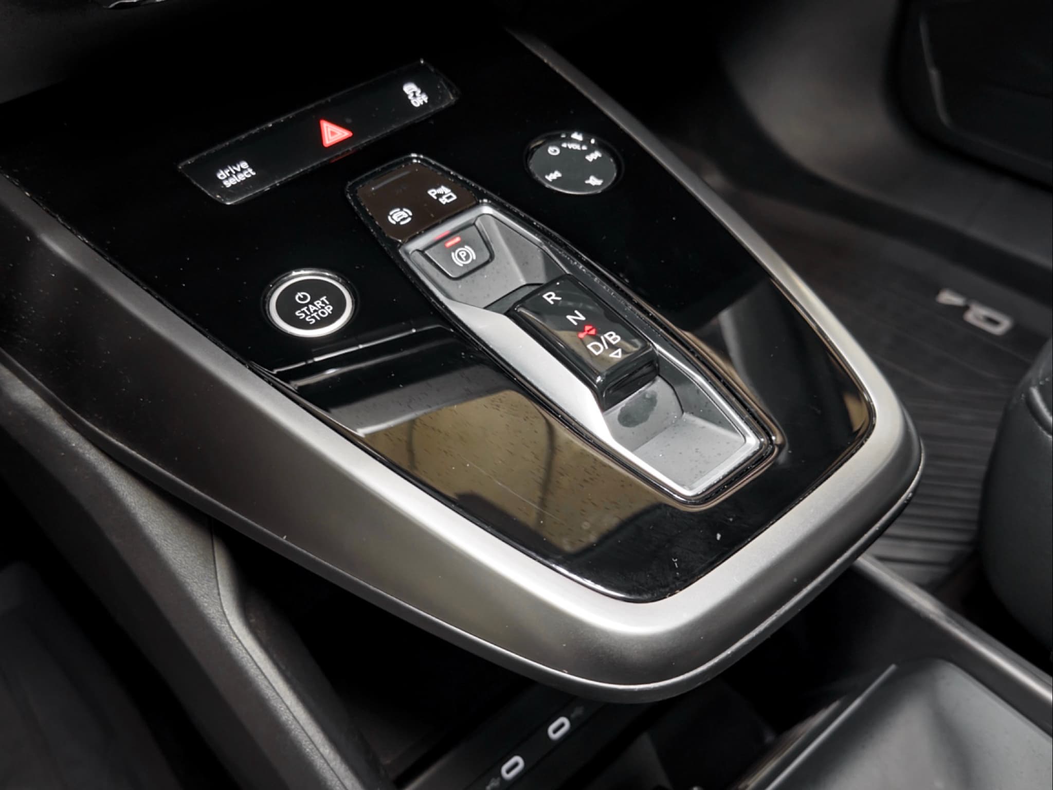 2023 Audi Q4 e-tron view 20