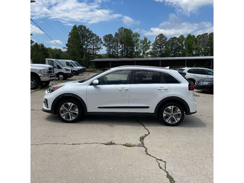 2020 Kia Niro EV view 2