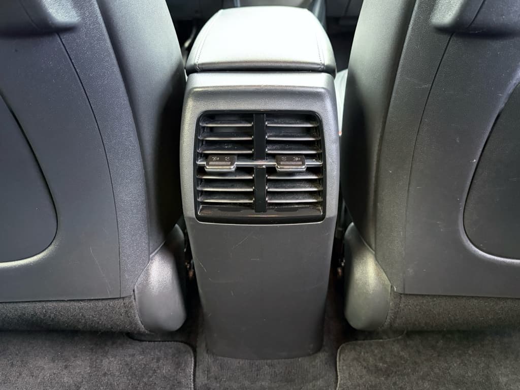 2023 Kia Niro EV view 23