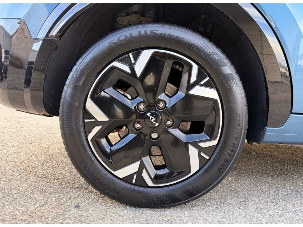 2023 Kia Niro EV view 35