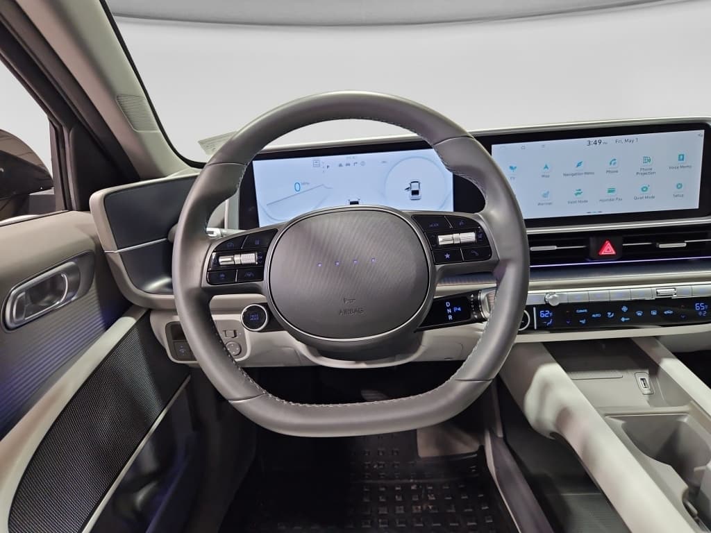 2024 Hyundai IONIQ 6 view 8