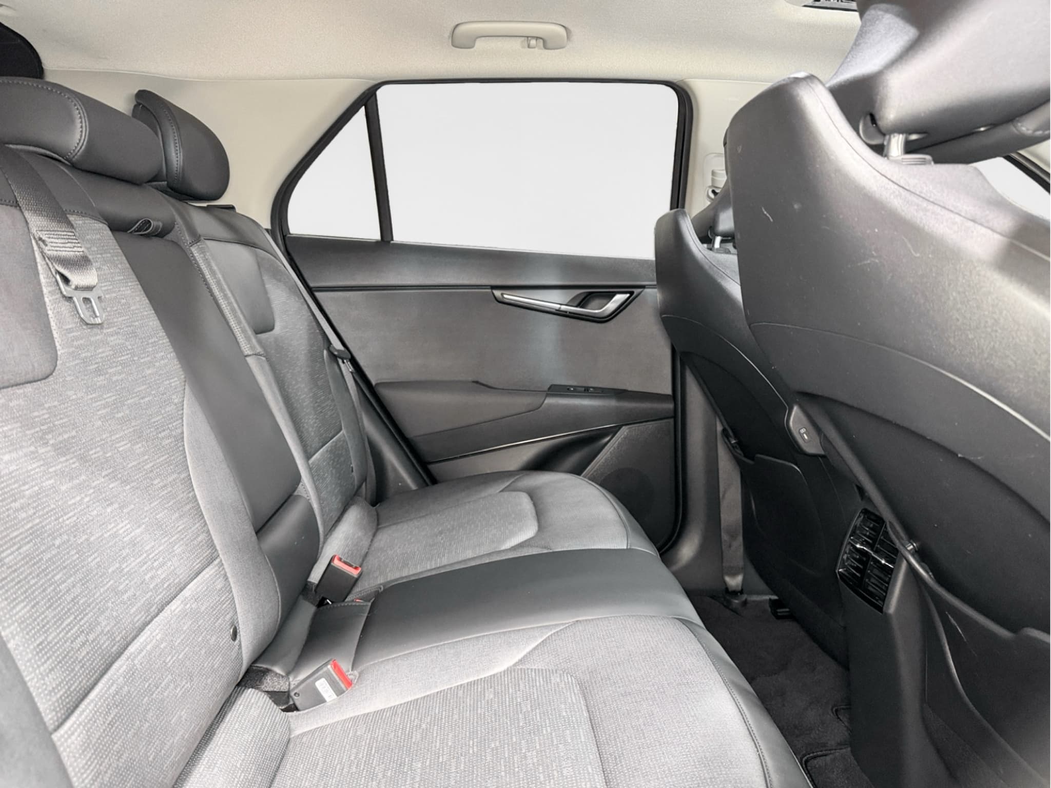 2023 Kia Niro EV view 22