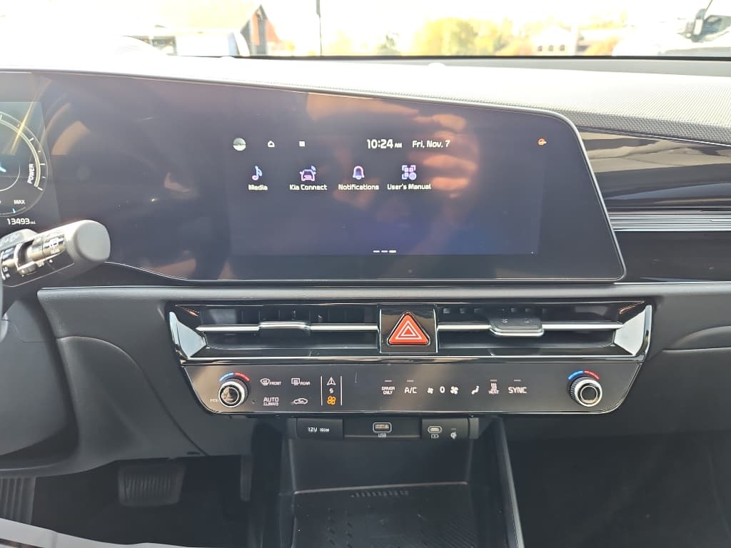 2023 Kia Niro EV view 13