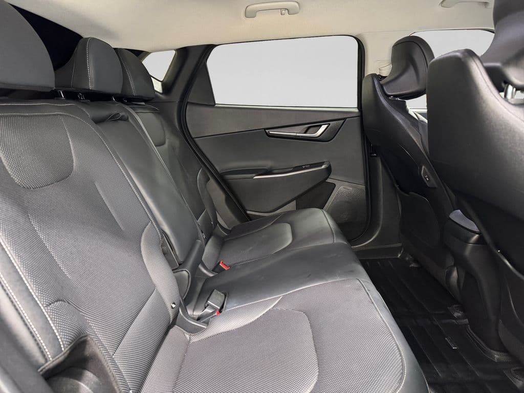 2022 Kia EV6 view 10