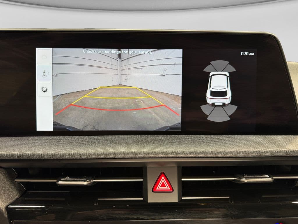 2022 Kia EV6 view 11