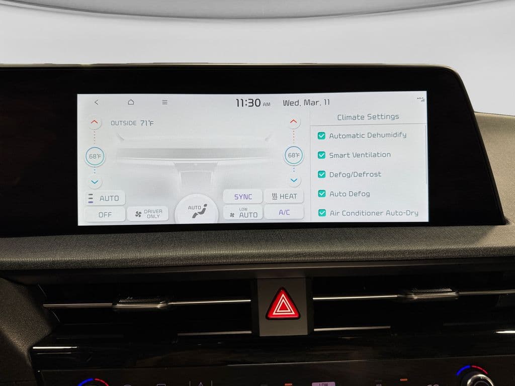 2022 Kia EV6 view 13