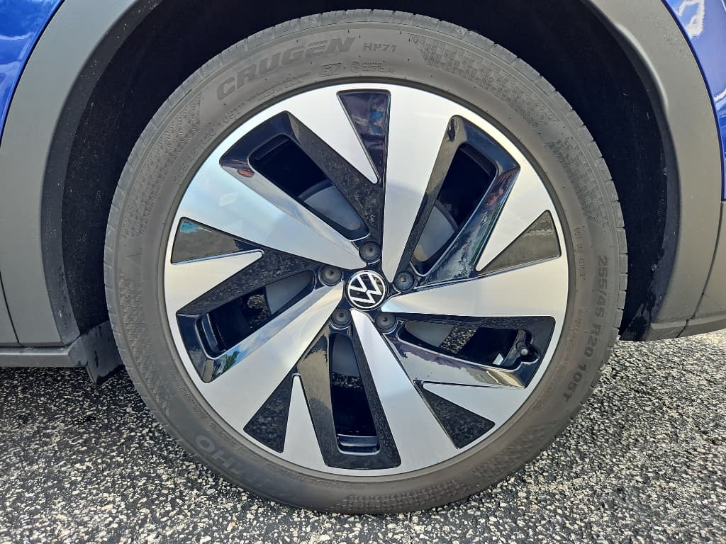 2021 Volkswagen ID.4 view 24