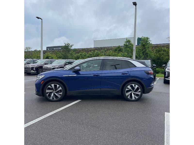 2021 Volkswagen ID.4 view 2