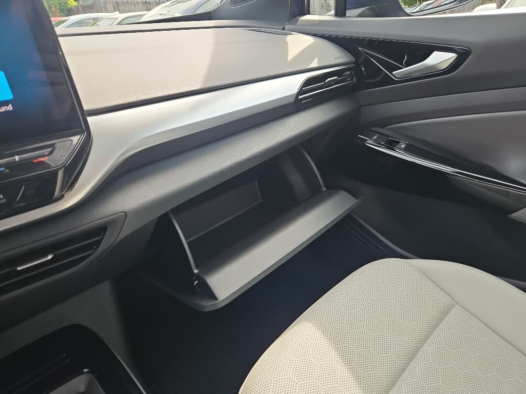 2021 Volkswagen ID.4 view 15