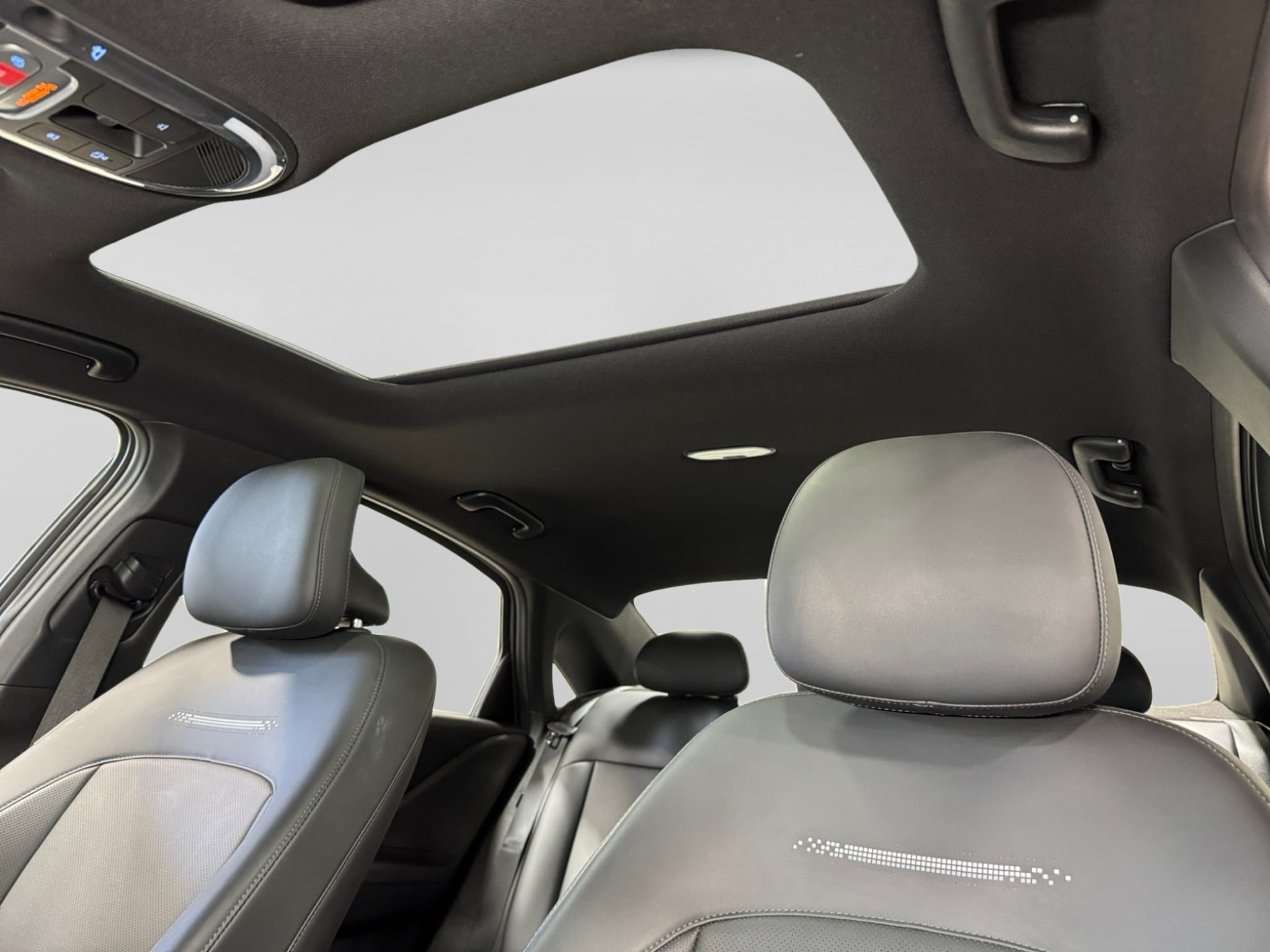 2024 Hyundai IONIQ 6 view 24