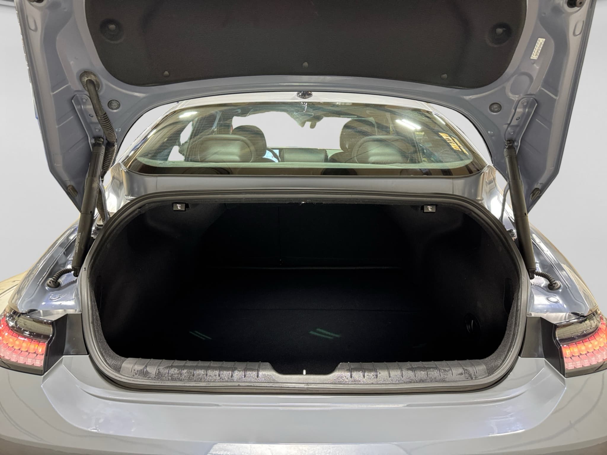 2024 Hyundai IONIQ 6 view 28