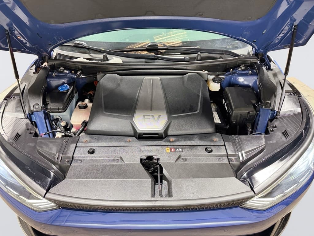 2022 Kia EV6 view 25