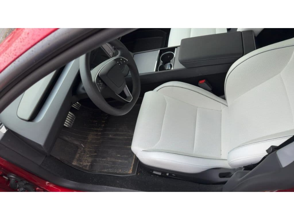 2025 Tesla Model 3 view 5