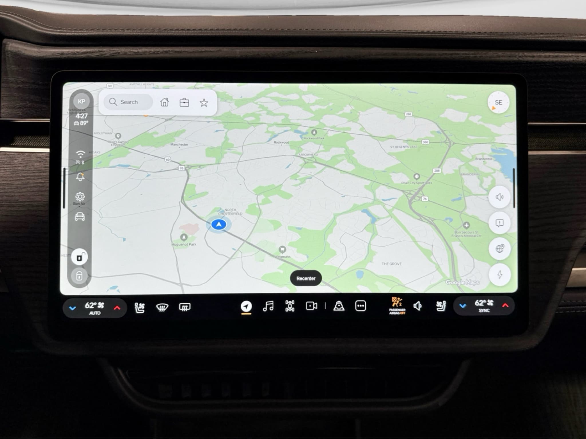 2025 Rivian R1S view 11