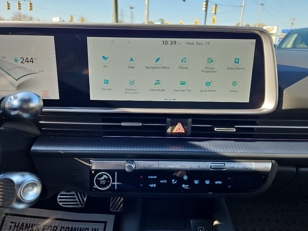 2024 Hyundai IONIQ 6 view 11