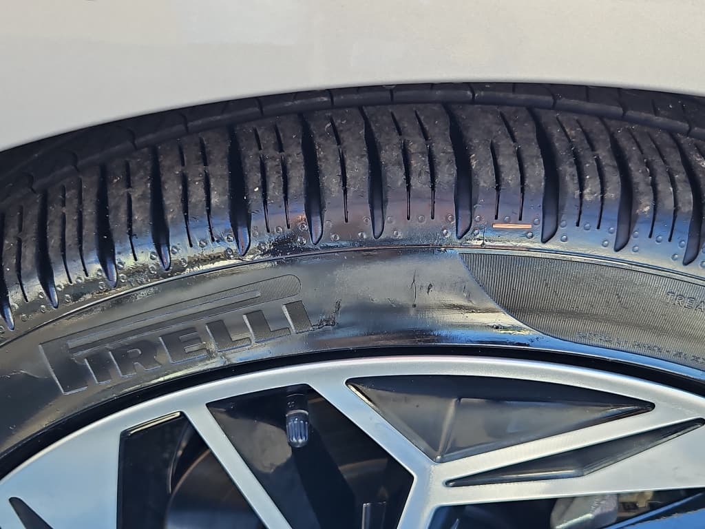 2024 Hyundai IONIQ 6 view 39