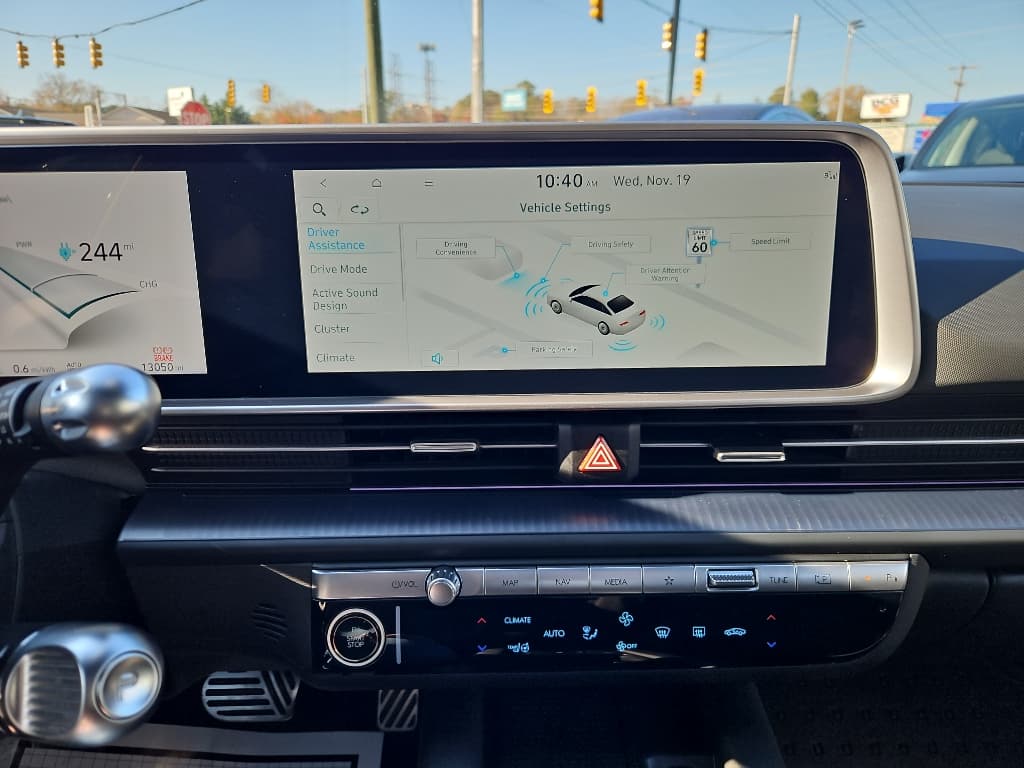 2024 Hyundai IONIQ 6 view 14