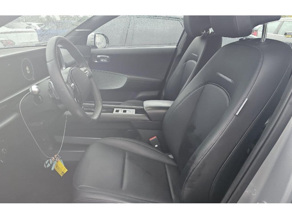 2024 Hyundai IONIQ 6 view 5