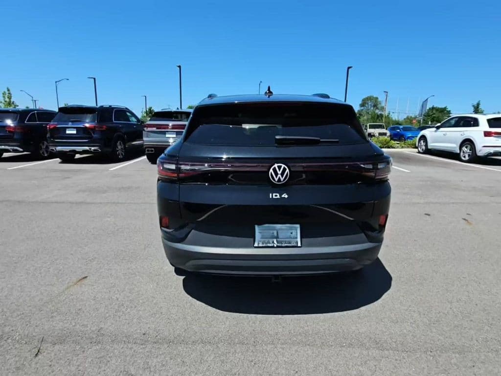 2022 Volkswagen ID.4 view 3