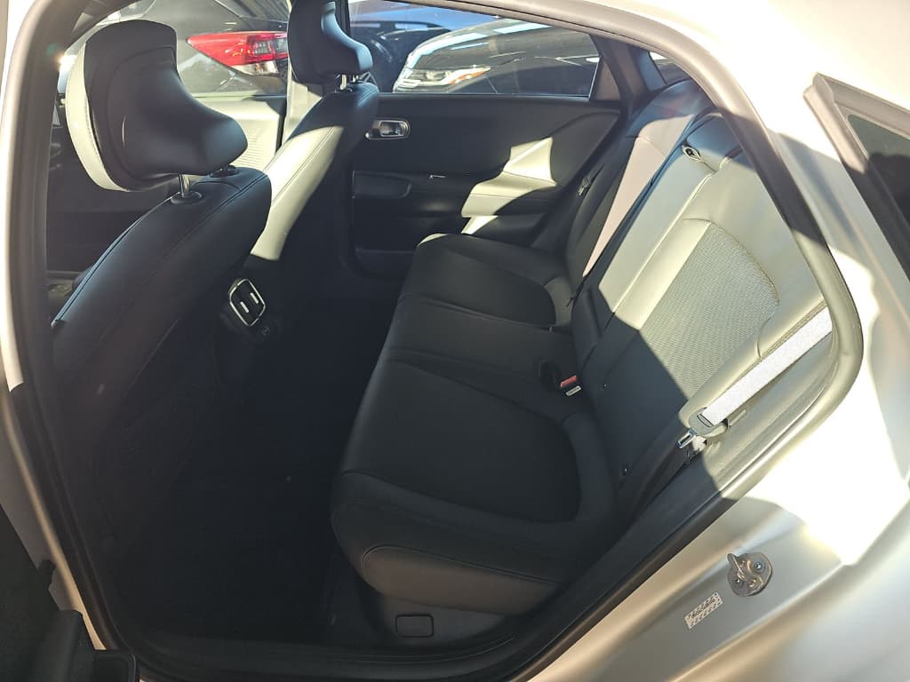 2024 Hyundai IONIQ 6 view 6