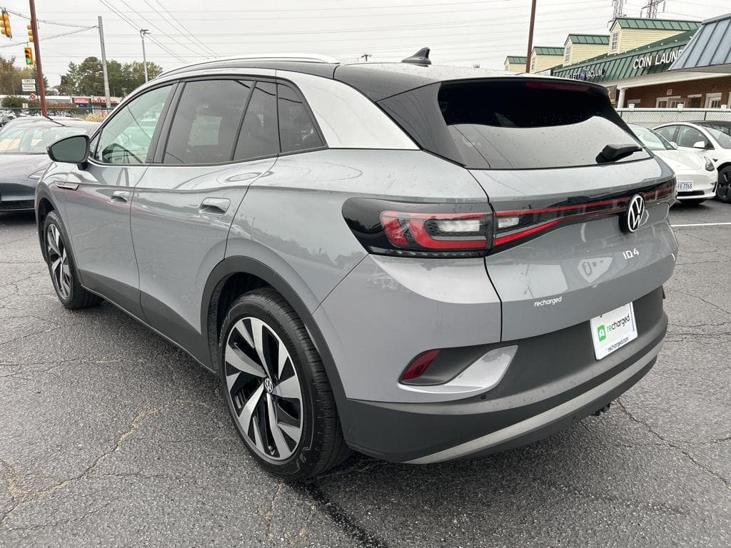 2021 Volkswagen ID.4 view 2
