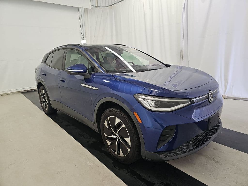 2021 Volkswagen ID.4 view 3