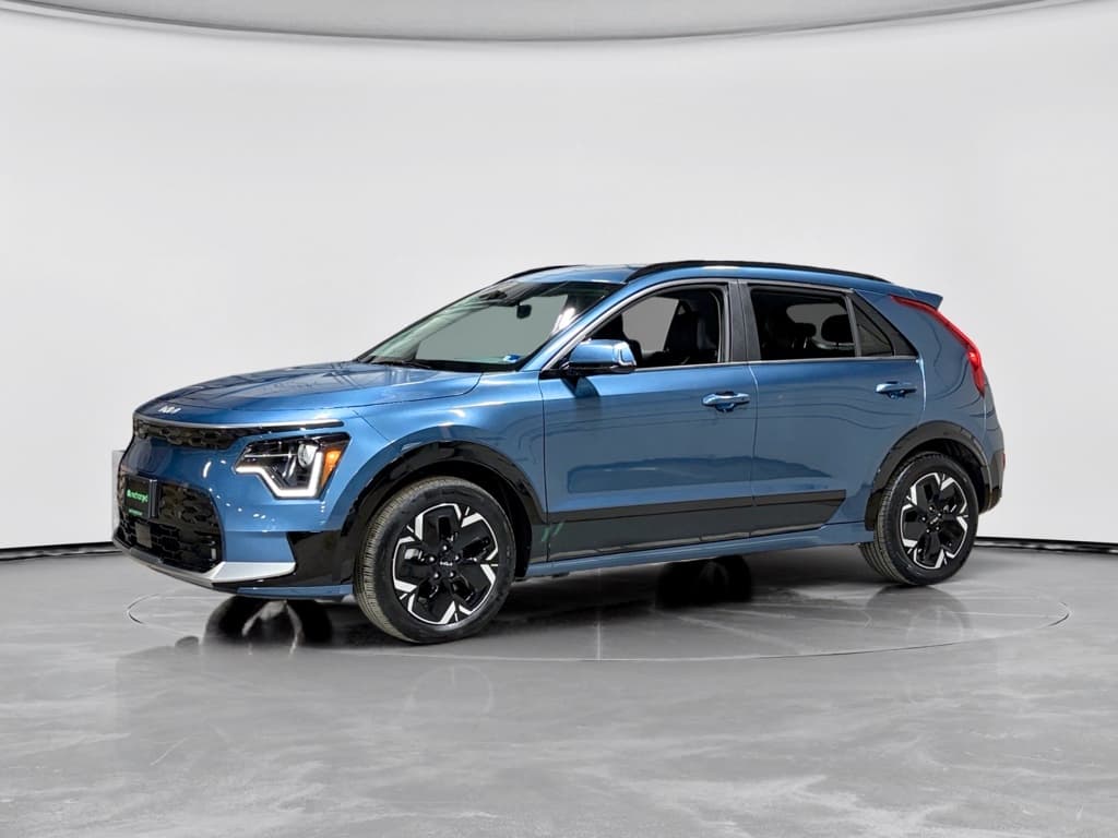 2023 Kia Niro EV view 1