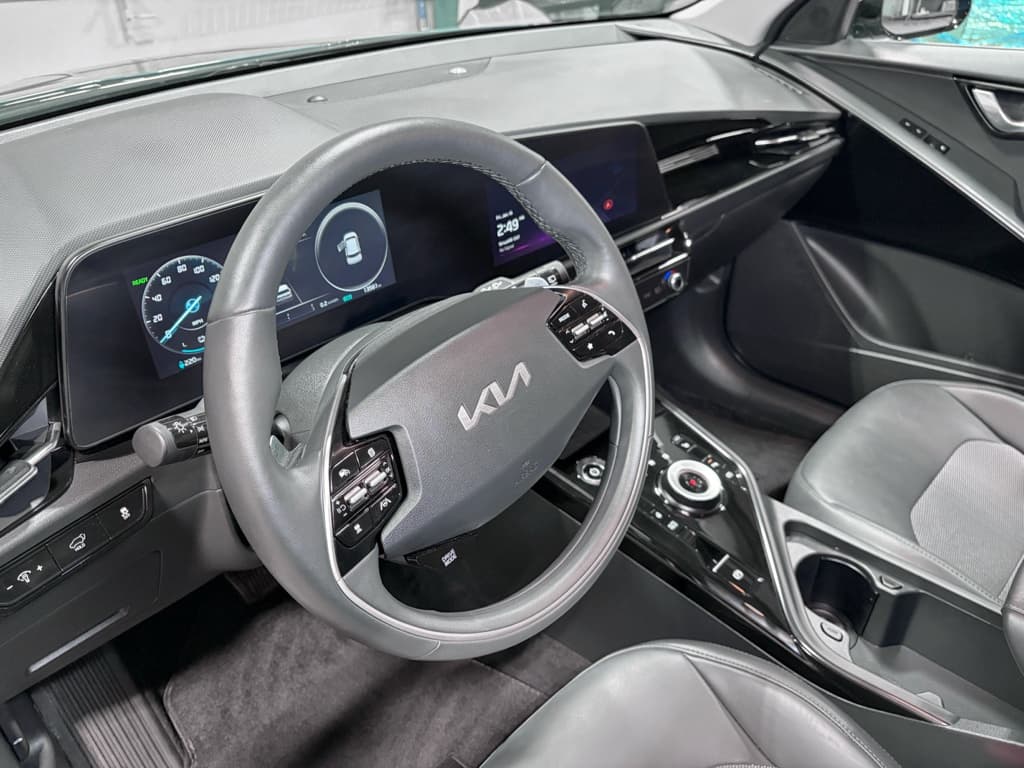 2023 Kia Niro EV view 20