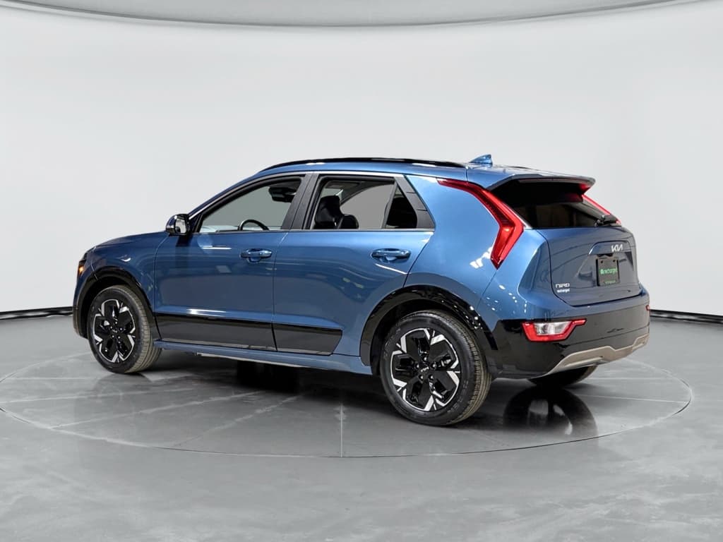 2023 Kia Niro EV view 2