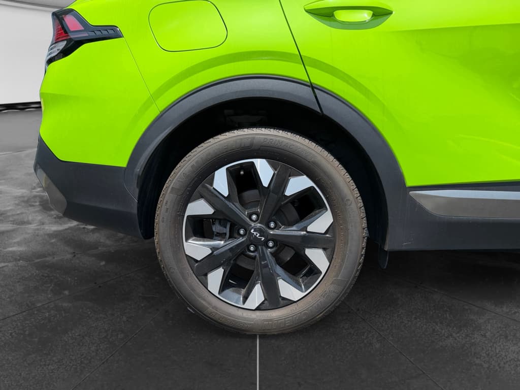 2023 Kia Sportage PHEV view 23