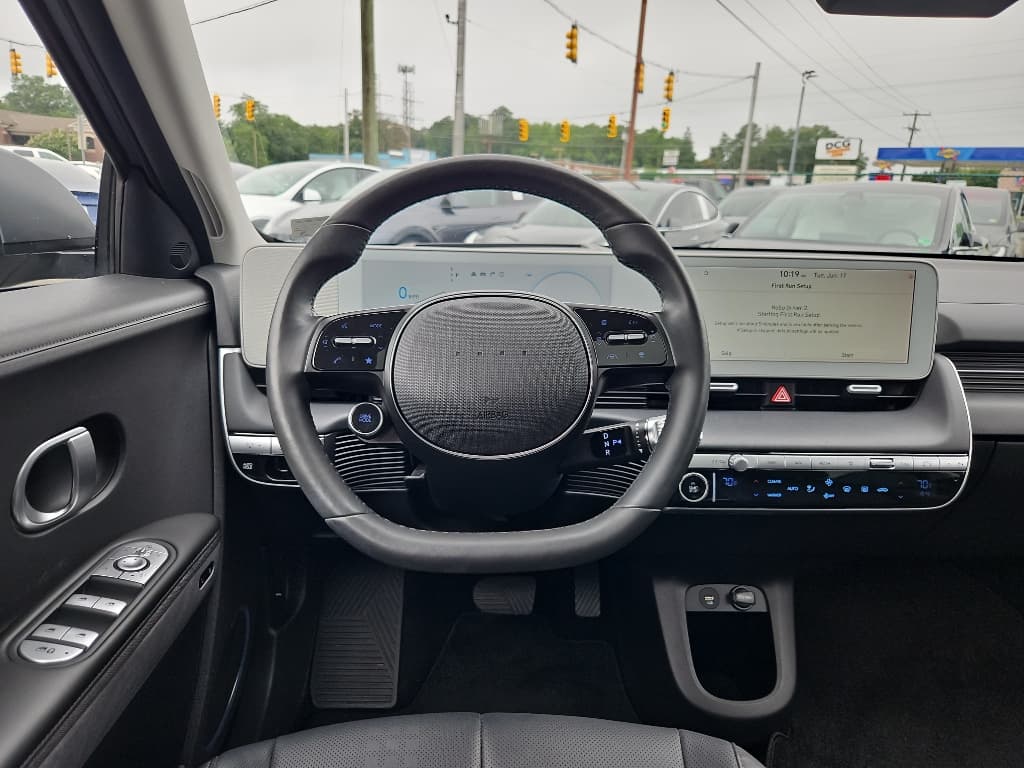 2022 Hyundai IONIQ 5 view 7
