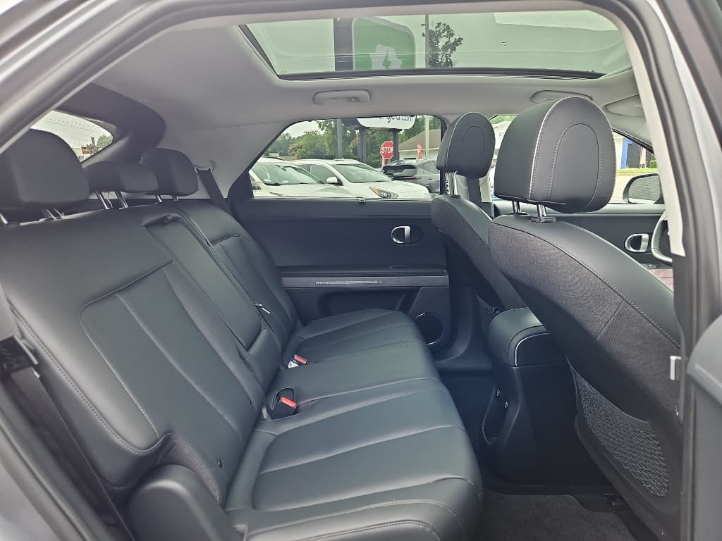 2022 Hyundai IONIQ 5 view 20
