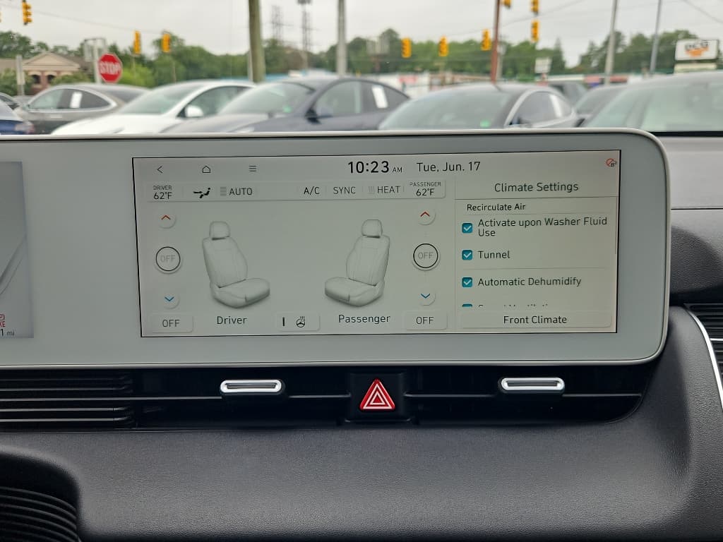 2022 Hyundai IONIQ 5 view 14