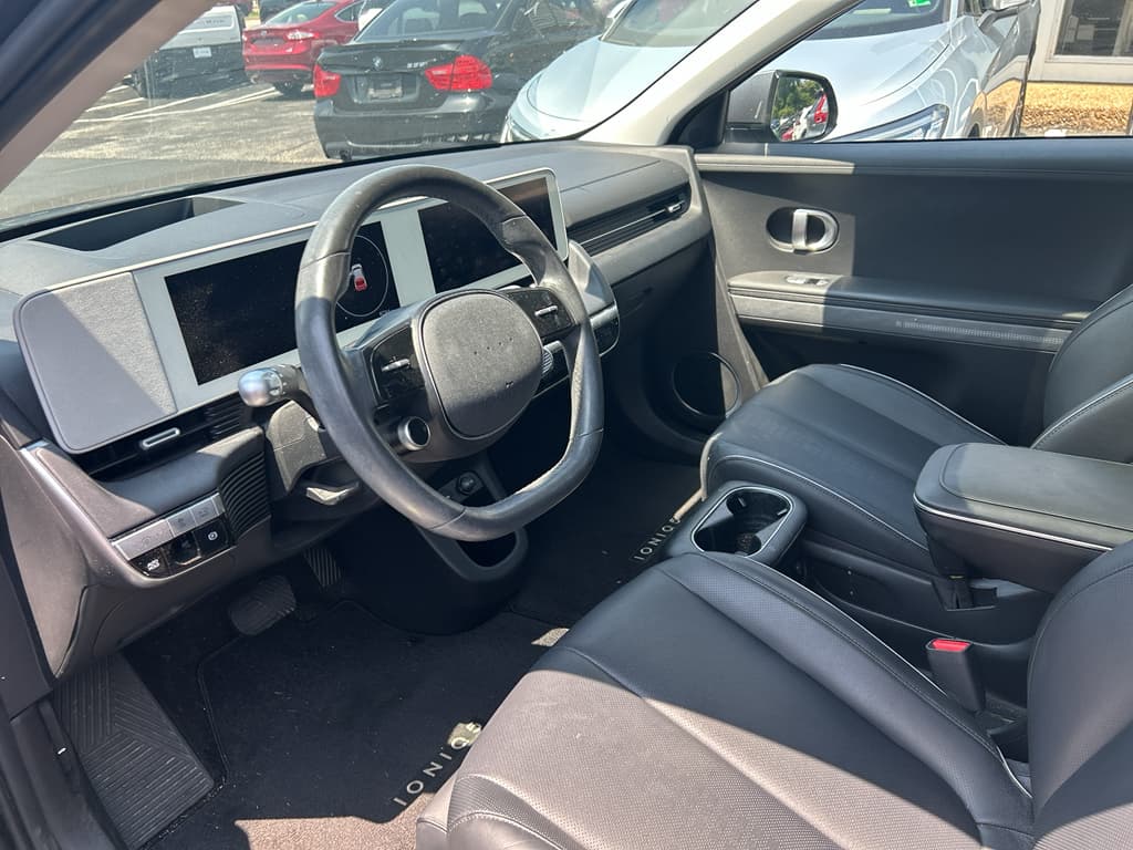 2022 Hyundai IONIQ 5 view 7