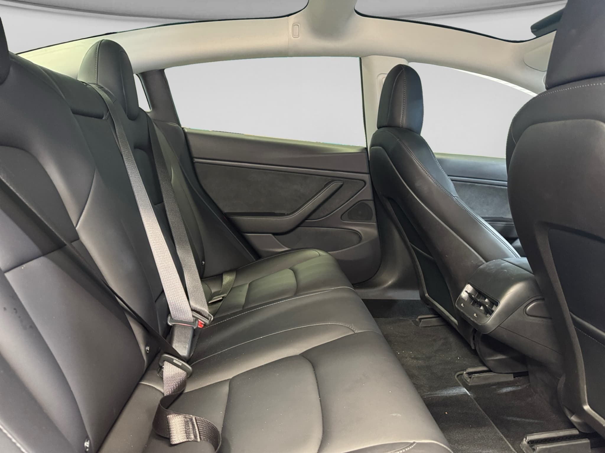 2018 Tesla Model 3 view 19
