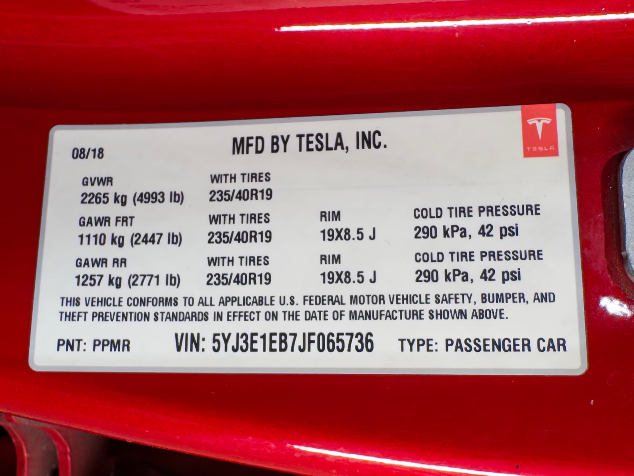 2018 Tesla Model 3 view 28