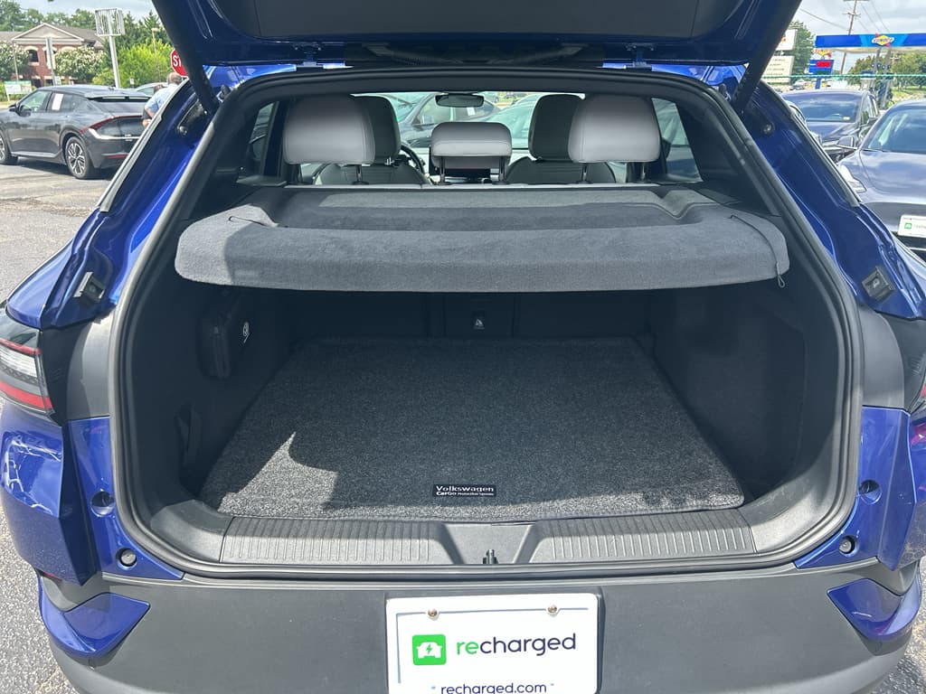 2021 Volkswagen ID.4 view 19