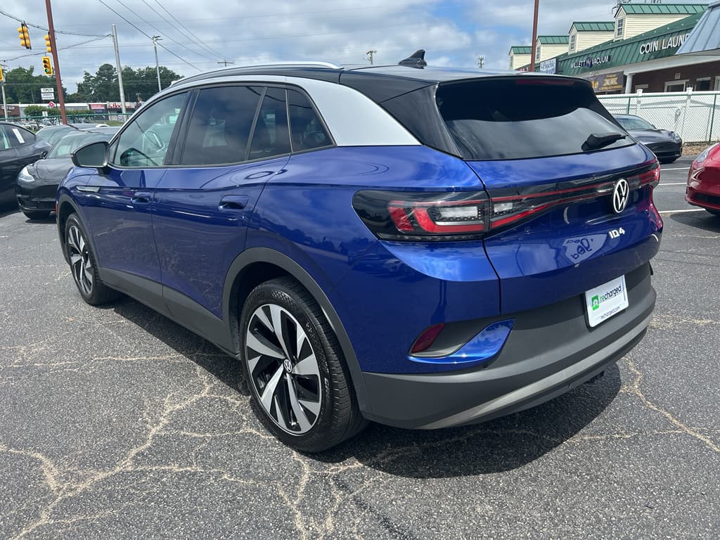 2021 Volkswagen ID.4 view 2