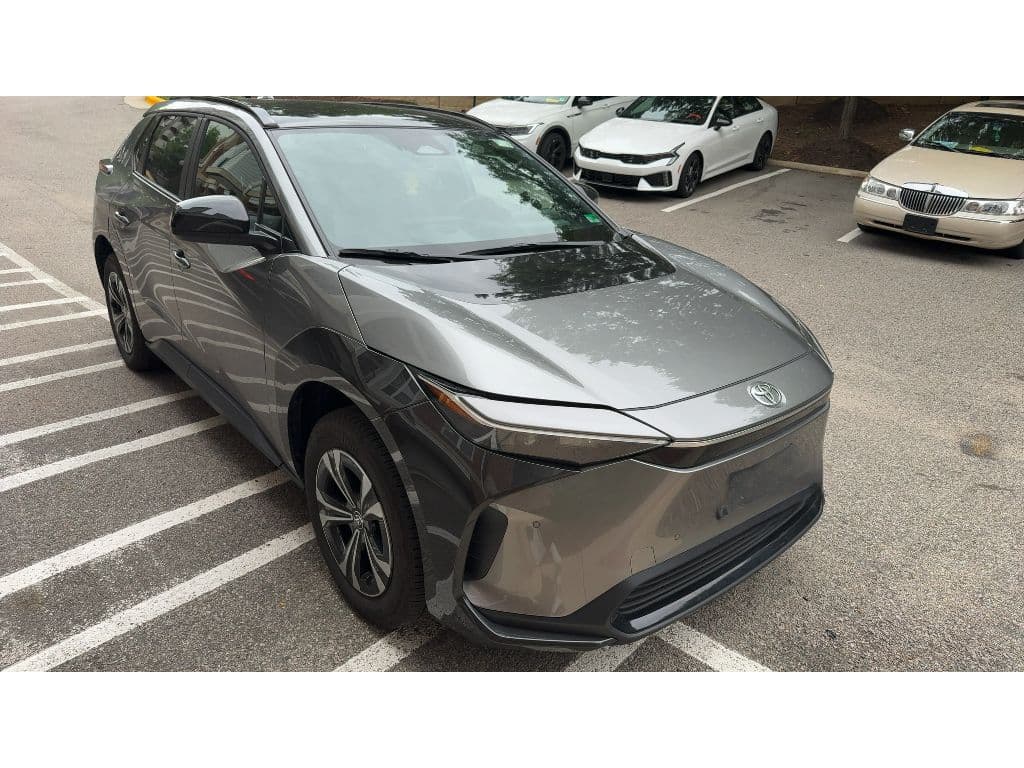 2024 Toyota bZ4X