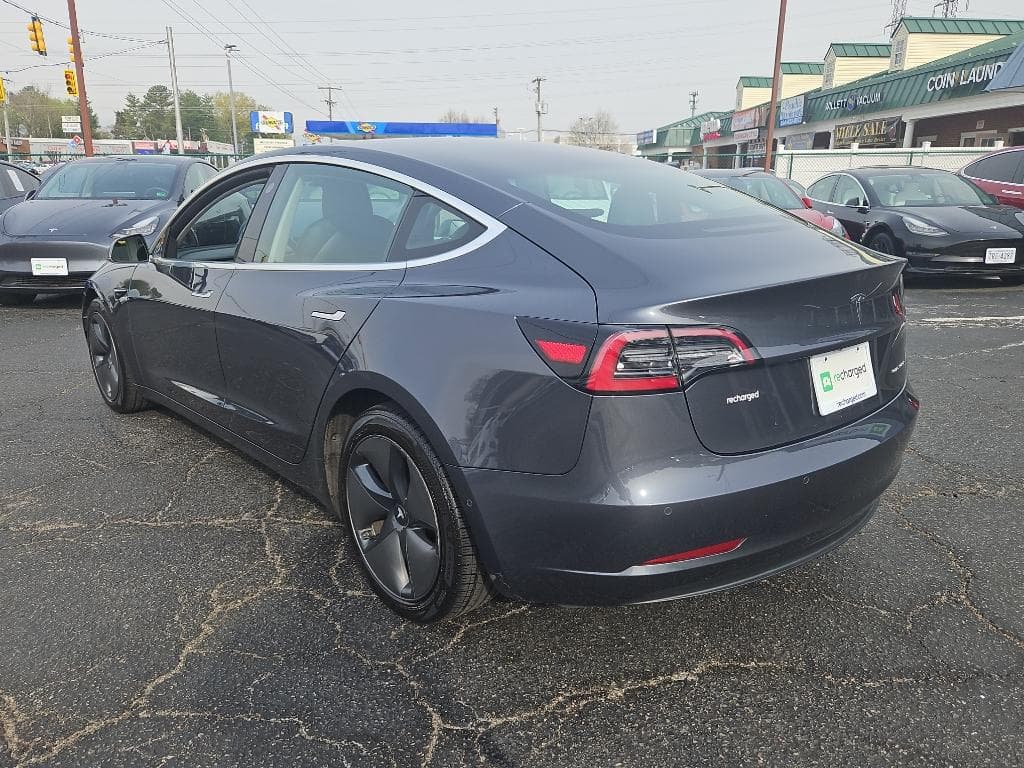 2018 Tesla Model 3 view 2