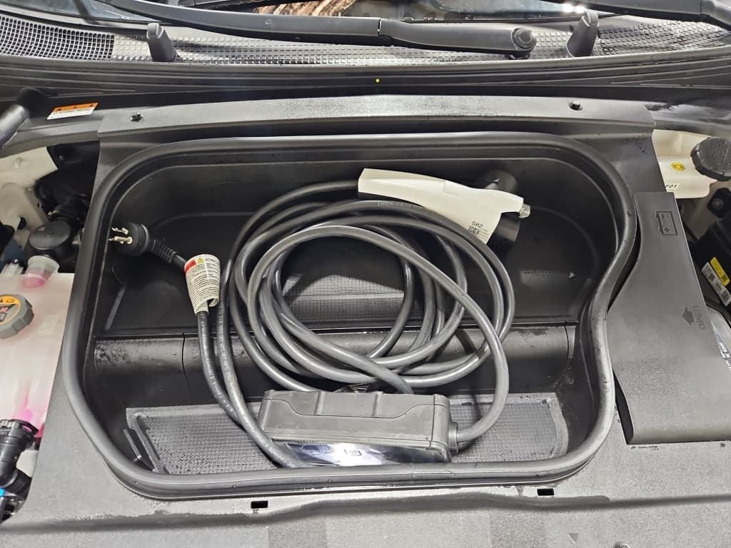 2024 Hyundai IONIQ 6 view 6