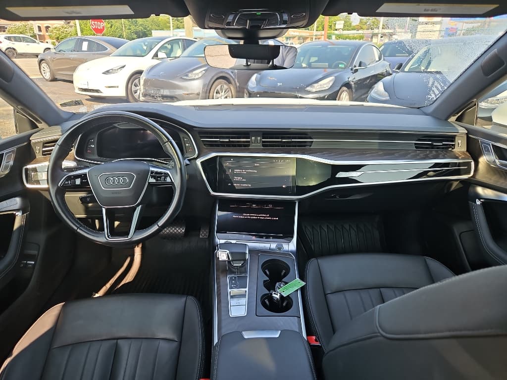 2021 Audi A7 view 14