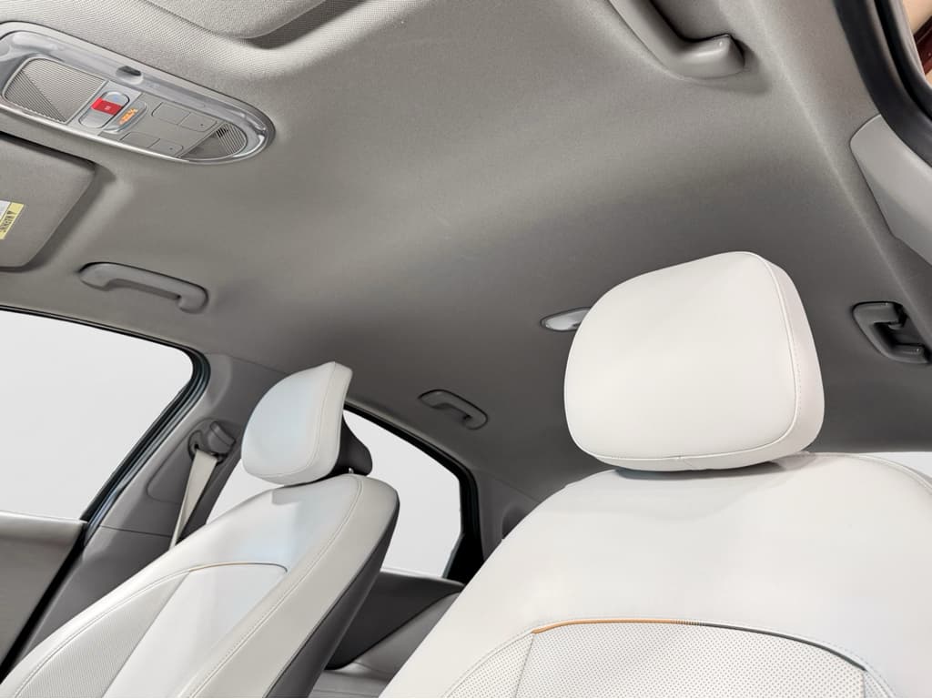 2024 Hyundai IONIQ 6 view 23