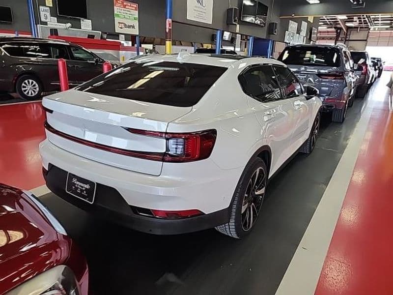 2022 Polestar Polestar 2 view 4