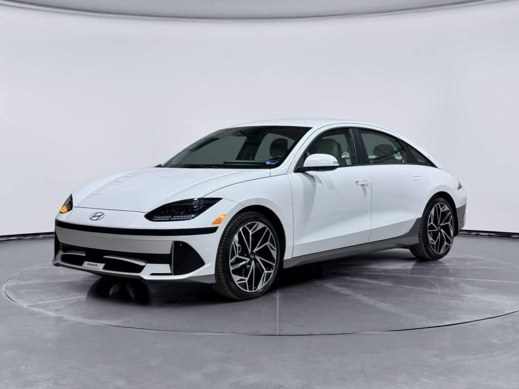 2024 Hyundai IONIQ 6 view 1