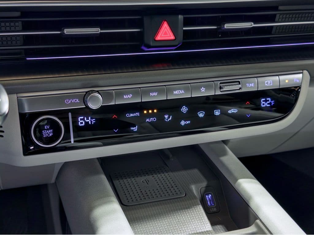 2024 Hyundai IONIQ 6 view 14