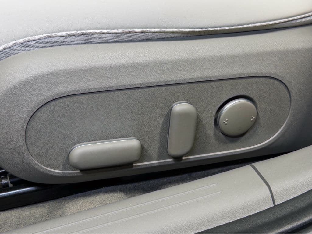 2024 Hyundai IONIQ 6 view 6