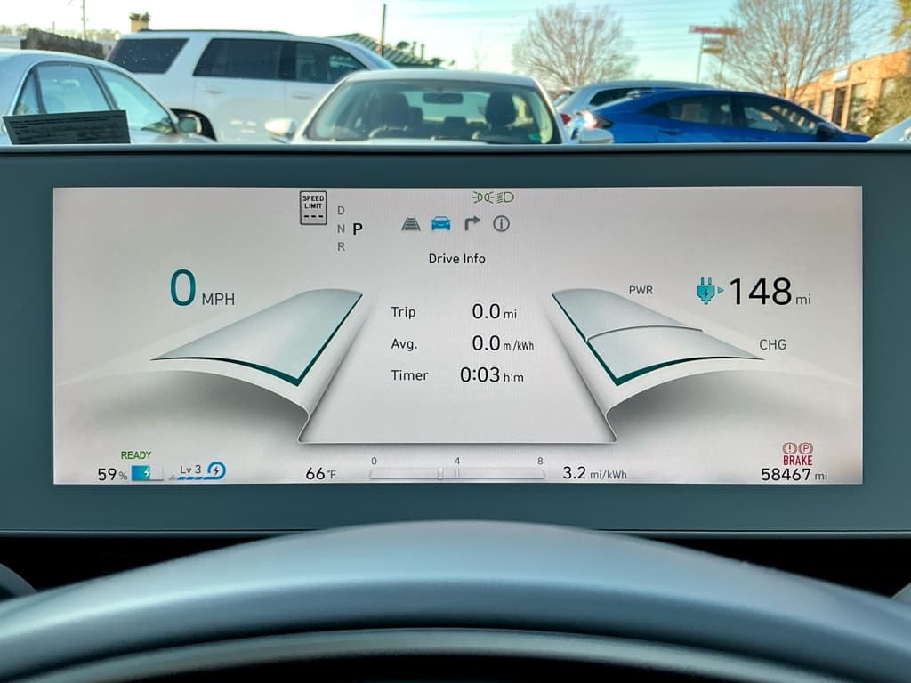 2022 Hyundai IONIQ 5 view 9