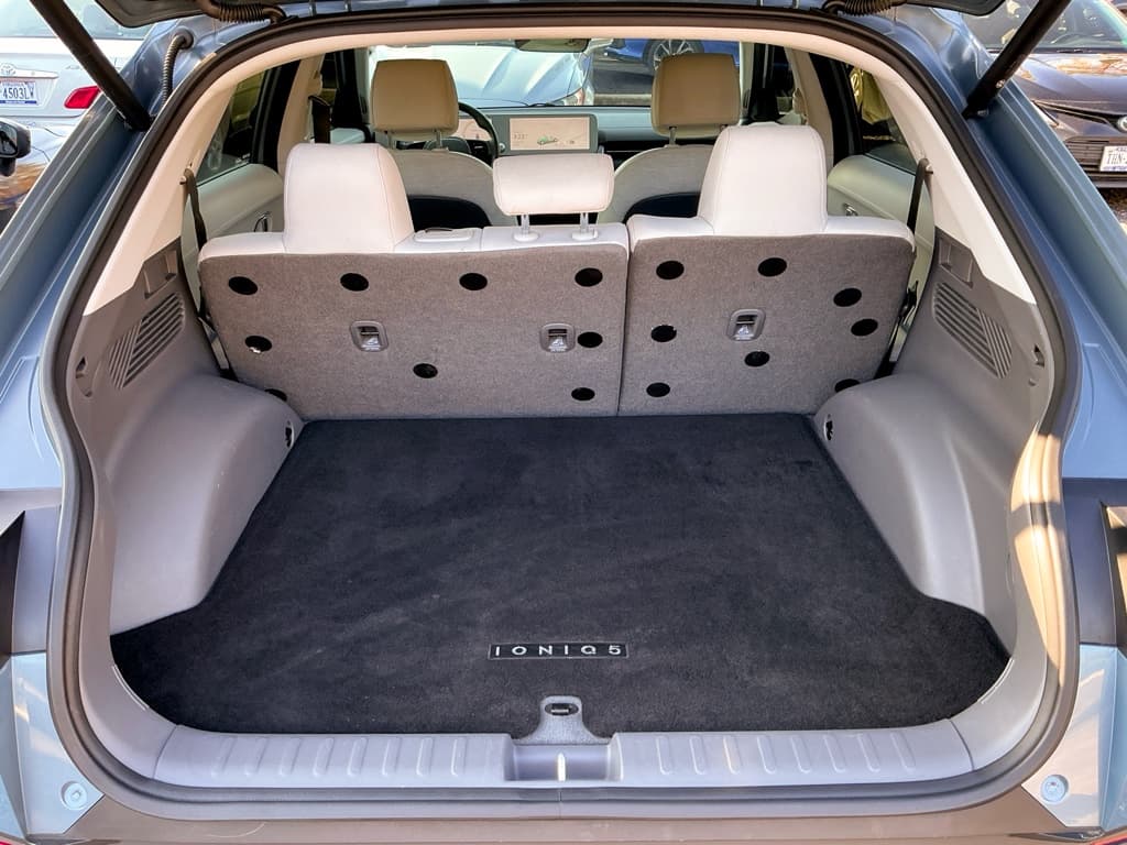 2022 Hyundai IONIQ 5 view 25